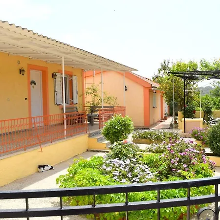 Jasmine's House In Dorizata Apartment